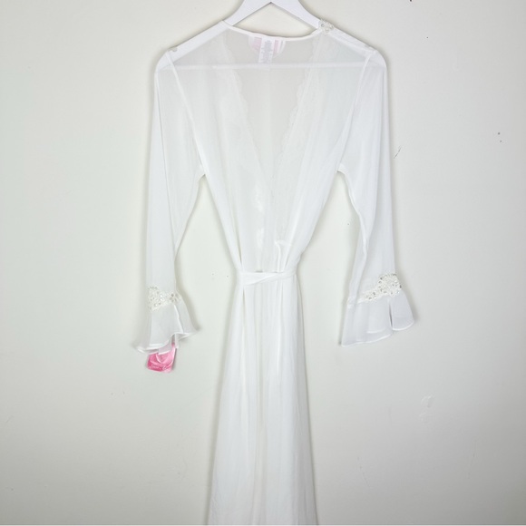NWT Lucie Ann Vintage Bridal Robe - Picture 7 of 12